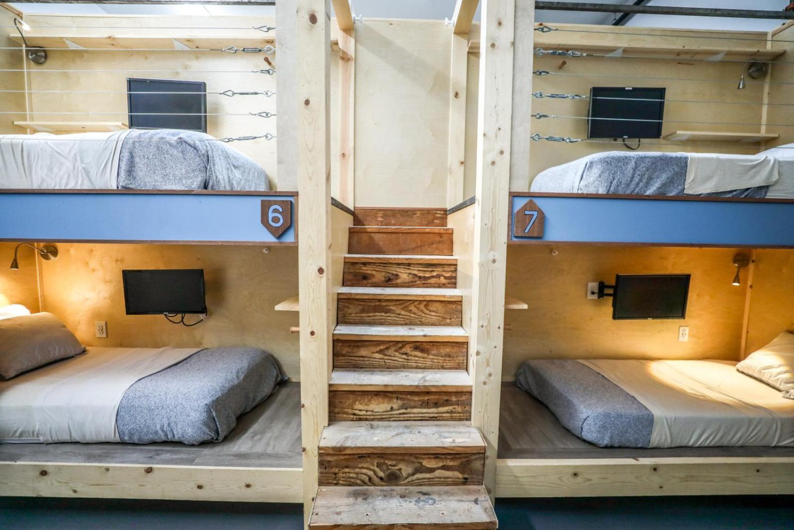 Podshare San Francisco Marina Hostel Exterior photo